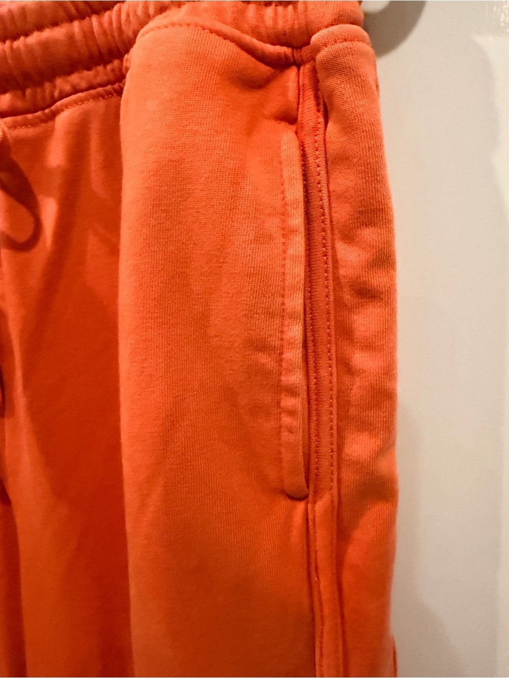 Relaxed Wide-Leg Drawstring Pants - Rust Orange - Picture 7 of 8